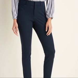 Old Navy High-Wasted Pixie Ankle Pant (Navy)